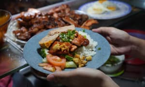 Hé lộ 'tour tỷ phú' trên vịnh Hạ Long